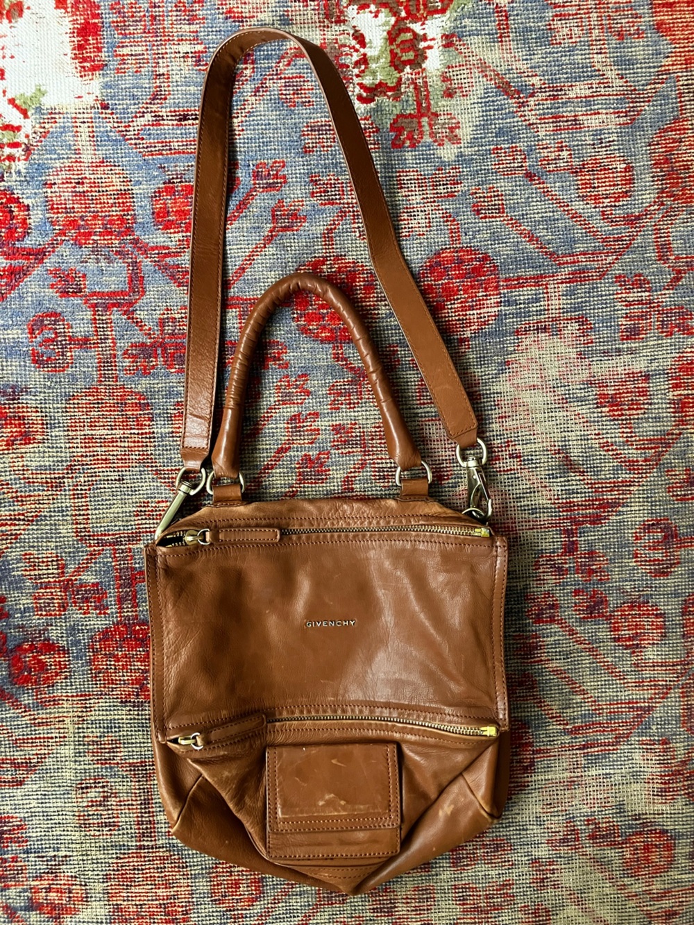 Givenchy Pandora Bag in Tan/Brown Leather calfskin with strap and dust bag sz M - Picture 3 of 8